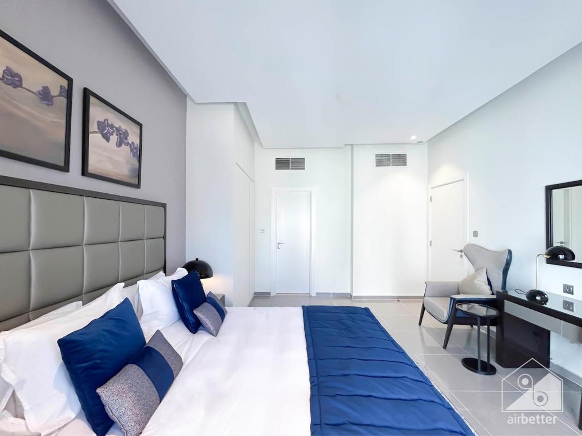 Luxury Stay At Damac Majestine With Balcony & Views Dubai Ngoại thất bức ảnh